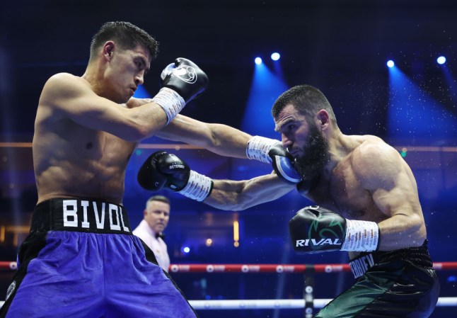 Artur Beterbiev v Dimitry Bivol: Riyadh Season - IV Crown Showdown