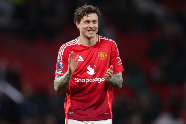Manchester United FC v Ipswich Town FC - Premier League