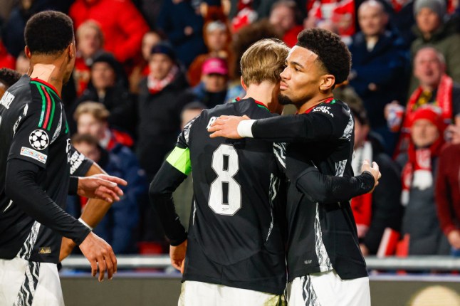 PSV Eindhoven v Arsenal FC - UEFA Champions League 2024/25 Round of 16 First Leg