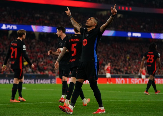 SL Benfica v FC Barcelona - UEFA Champions League 2024/25 Round of 16 First Leg