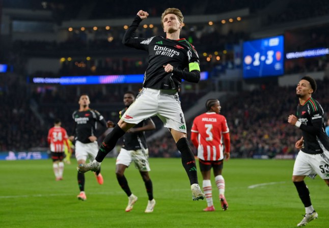 PSV Eindhoven v Arsenal FC - UEFA Champions League 2024/25 Round of 16 First Leg