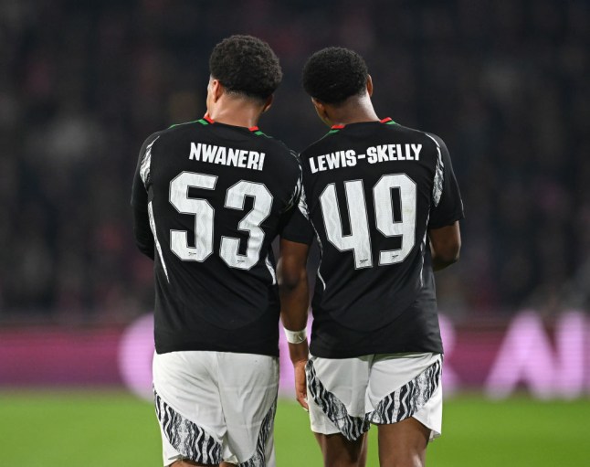 PSV Eindhoven v Arsenal FC - UEFA Champions League 2024/25 Round of 16 First Leg