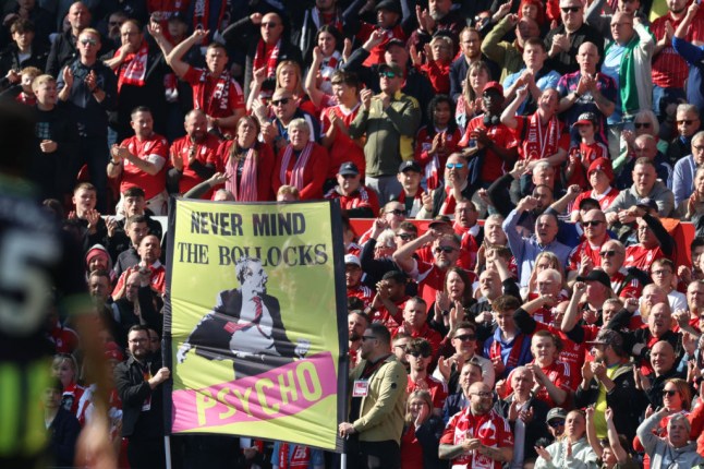 FBL-ENG-PR-NOTTINGHAM FOREST-MAN CITY