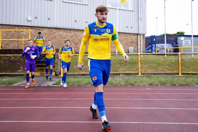 2RCG54C Barry, UK. 14th July, 2023. Evan Press of Barry Town ahead of kick off. Barry Town United v Cardiff City u21 in a pre season friendly at Jenner Park on the 14th July 2023. Credit: Lewis Mitchell/Alamy Live News